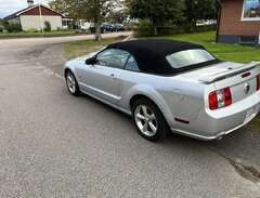 Ford Mustang GT Convertible GT