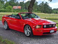 Ford Mustang GT Cabriolet m...