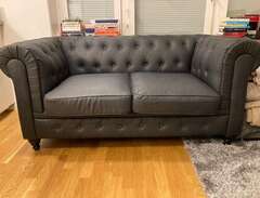 Chesterfield 2-Sits Soffa
