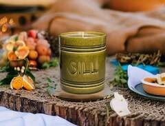 Green Sill Jar Scented Candle