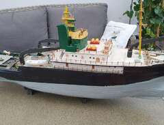 Stor modell båt/fartyg 90 c...