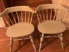 2 stolar från Otto Dahlin -...