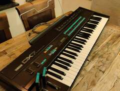 Yamaha DX7 Special Edition...