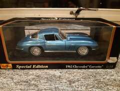Corvette 1965 Skala 1:18