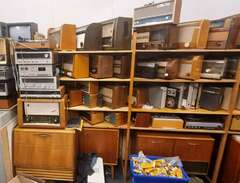 Stor samling antika radio