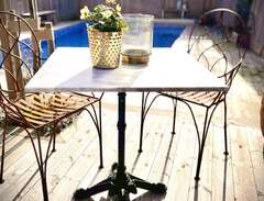 Cafébord/trädgårdsbord med...