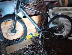 cykel X-Trail 26tum skivbro...