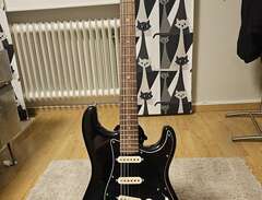 Fender Stratocaster  Deluxe...