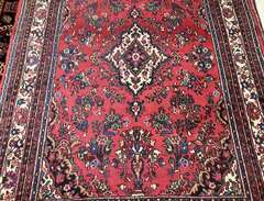Äkta handknuten persisk matta