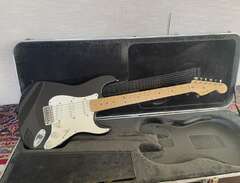 Fender Clapton Stratocaster...