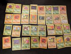49 pokemon kort från 90 talet