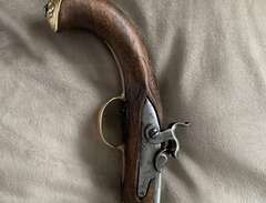 Antik pistol