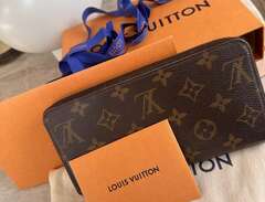 Louis Vuitton Zippy plånbok...