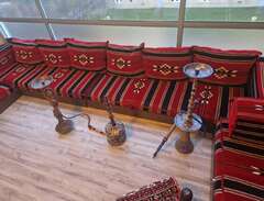 Orientaliska möbler med dek...