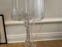 Kartell bourgie lampa
