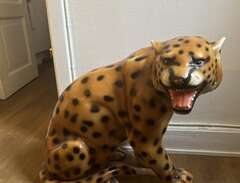 Leopard skulptur