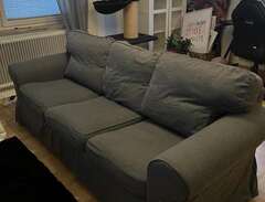 Ektorp soffa med grå + vit...