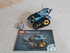 LEGO Technic Radiostyrd stu...