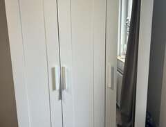 Klädskåp IKEA 3 dörrar