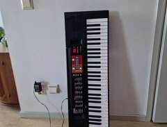 BORTSKÄNKES keyboard Yamaha