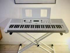 Keyboard  / Synt - Yamaha E...