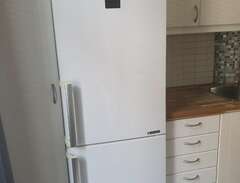 Samsung vitt kylskåp 185cm