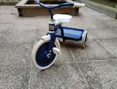 Blå Crescent bambo trehjuling