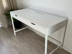 Skrivbord IKEA Alex 132x58cm