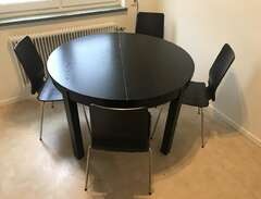 hopfällbart bord fyra stolar