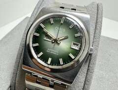 Watch Oris men green dial 1979