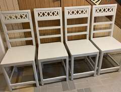 Rustika stolar ( finns 8 st )