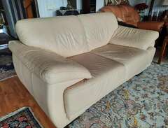 Skinn-soffa
