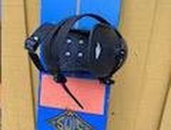 Snowboard 150cm Boots str.3...