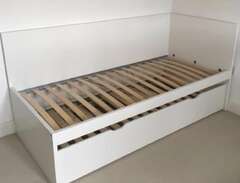 Ikea FLAXA säng med undersä...