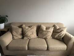 Tomelilla soffa beige.
