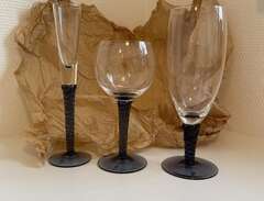 Glas från Älghults glasbruk