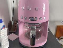 SMEG kaffebryggare rosa