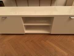 Byås TV-bänk från IKEA
