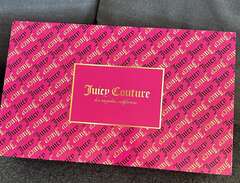 Juicy Couture gift med två...