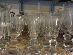 Glas från Pukeberg glasbruk...