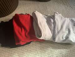 4 hoodies röd svart vit L/ XL
