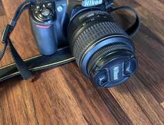 Nikon d3100 med objektiv