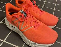 New balance FuelCell Propel...