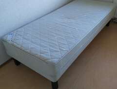 Säng Svane Classic 90 x 210 cm