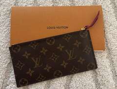 Louis Vuitton Monogram purse