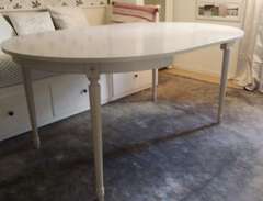 Matbord/Halvmåne bord