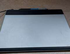 Wacom Intuos pen tablet