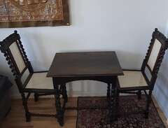 Bord och 2 stolar