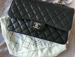 Chanel Classic double flap...