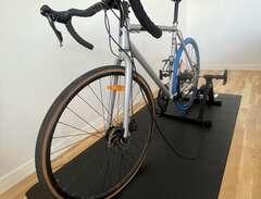 Billig gravel cykel + ny tr...